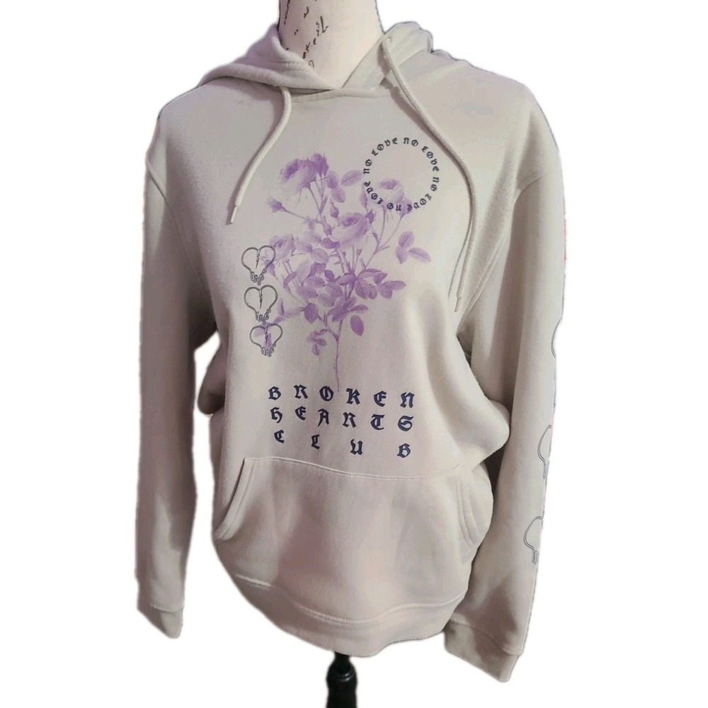 Broken Promises Broken Hearts Club Hoodie Beige/Gray Purple Roses Womens‎ Medium